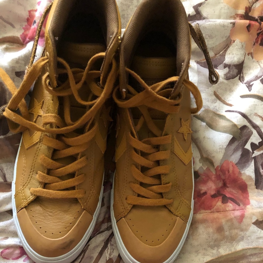 Converse Hightops